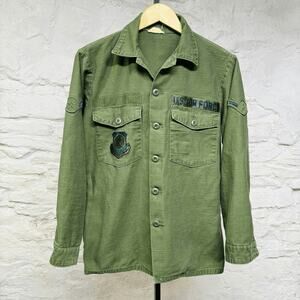 USAF AIR FORCE VIETNAM ERA UTILITY SATEEN SHIRT PATCH AIRLIFT COMMAND VINTAGE